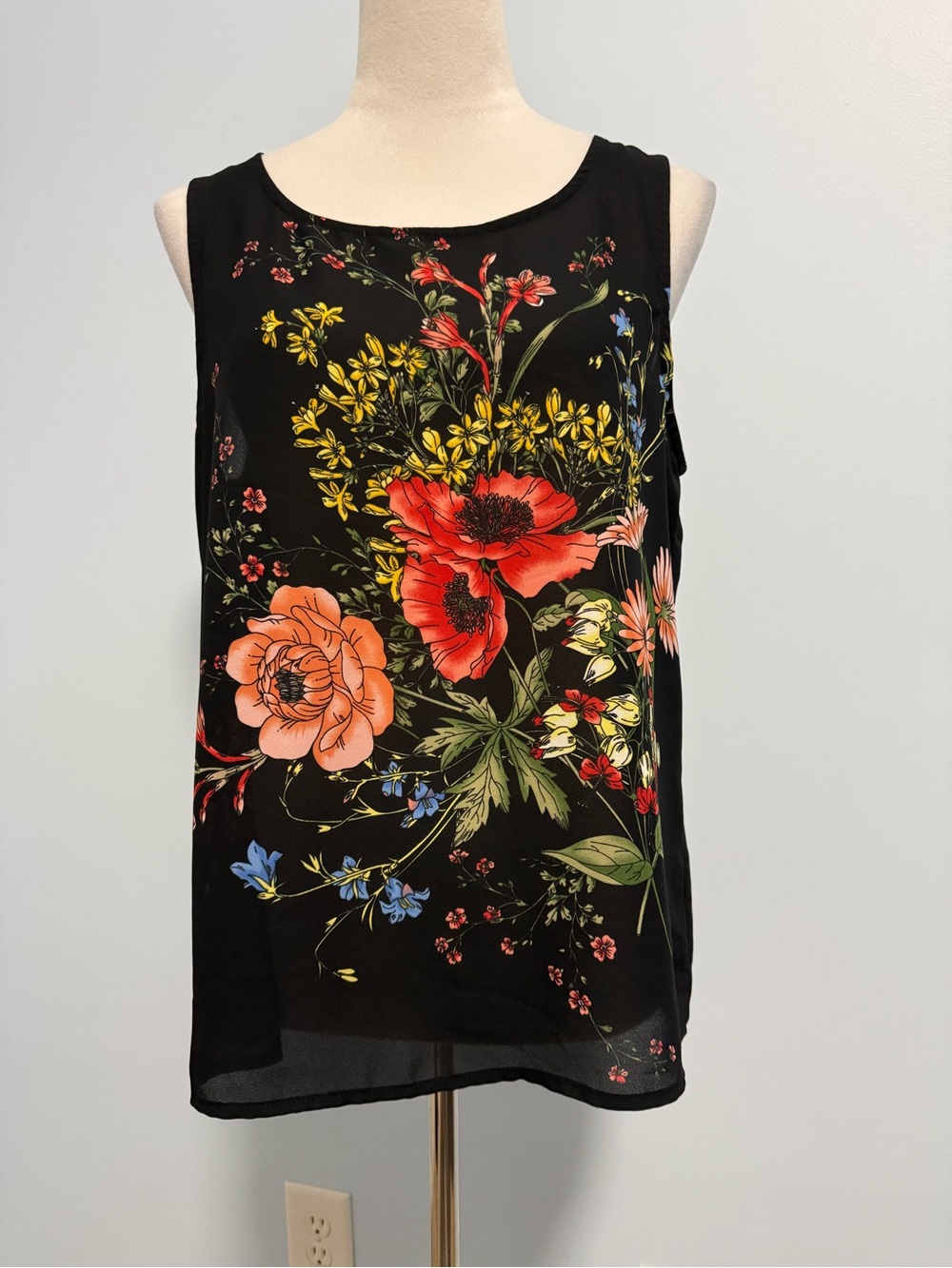 Nine Britton Women’s Sleeveless Floral Print Black Tank Top Size M